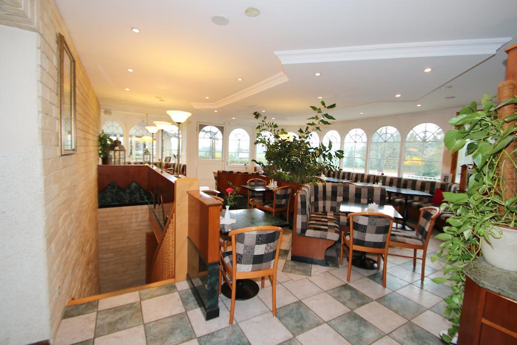 Hotel -Winterfelder Hof Apenburg-Winterfeld Eksteriør bilde