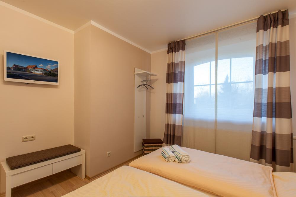 Hotel -Winterfelder Hof Apenburg-Winterfeld Eksteriør bilde